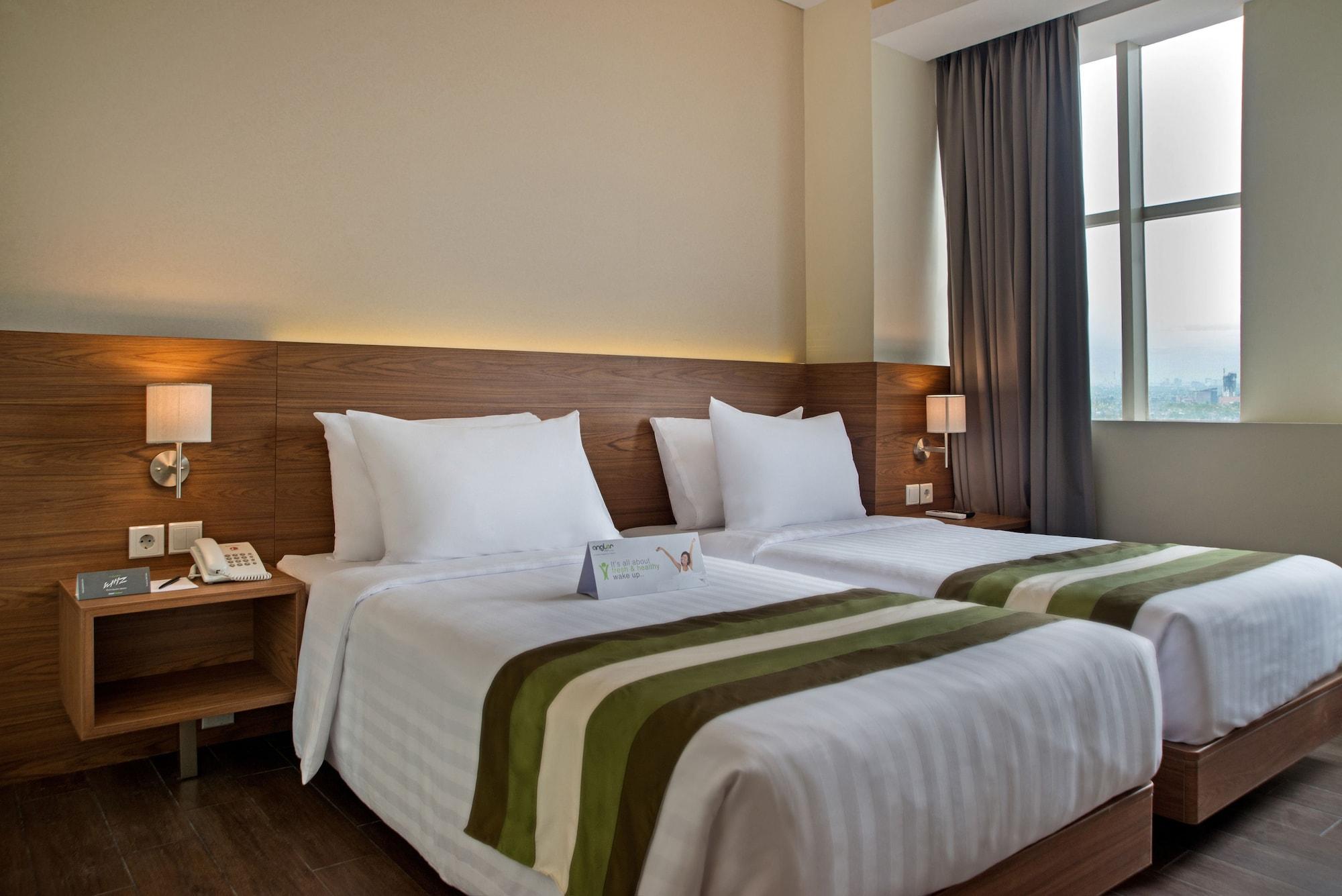 Grand Whiz Poins Simatupang Yakarta Exterior foto